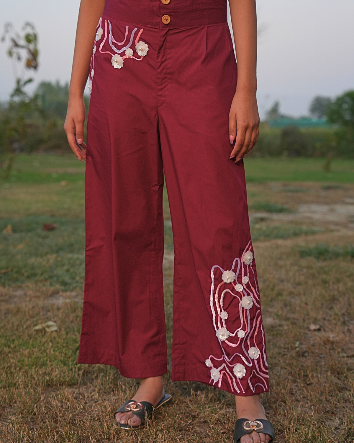 Aashi Hand-Embroidered Pant