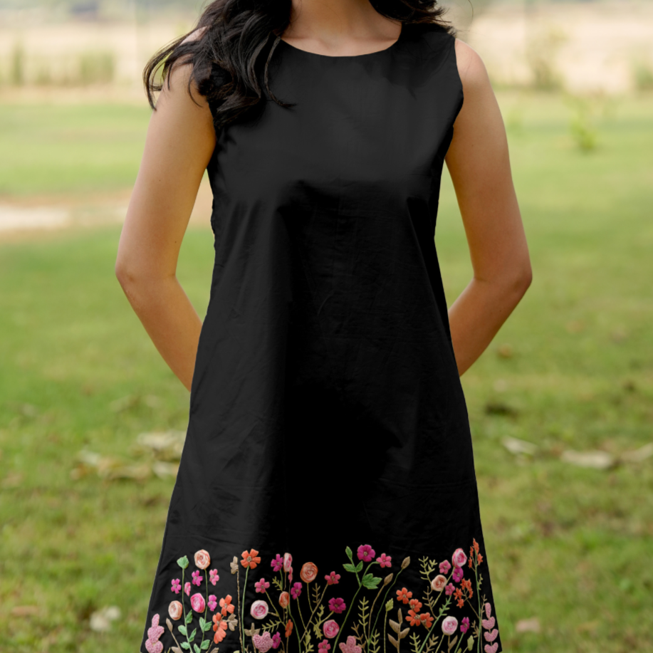 Jahnvi Hand-Embroidered Short Dress