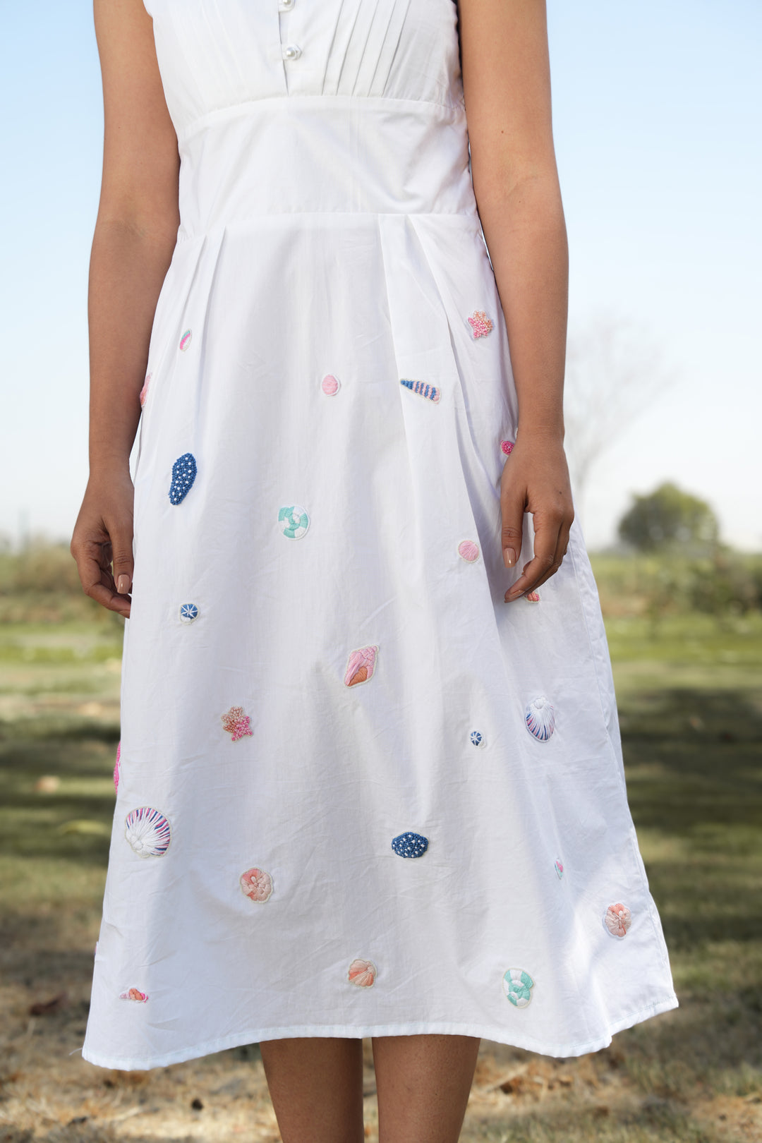 Rreet Hand-Embroidered Midi Dress