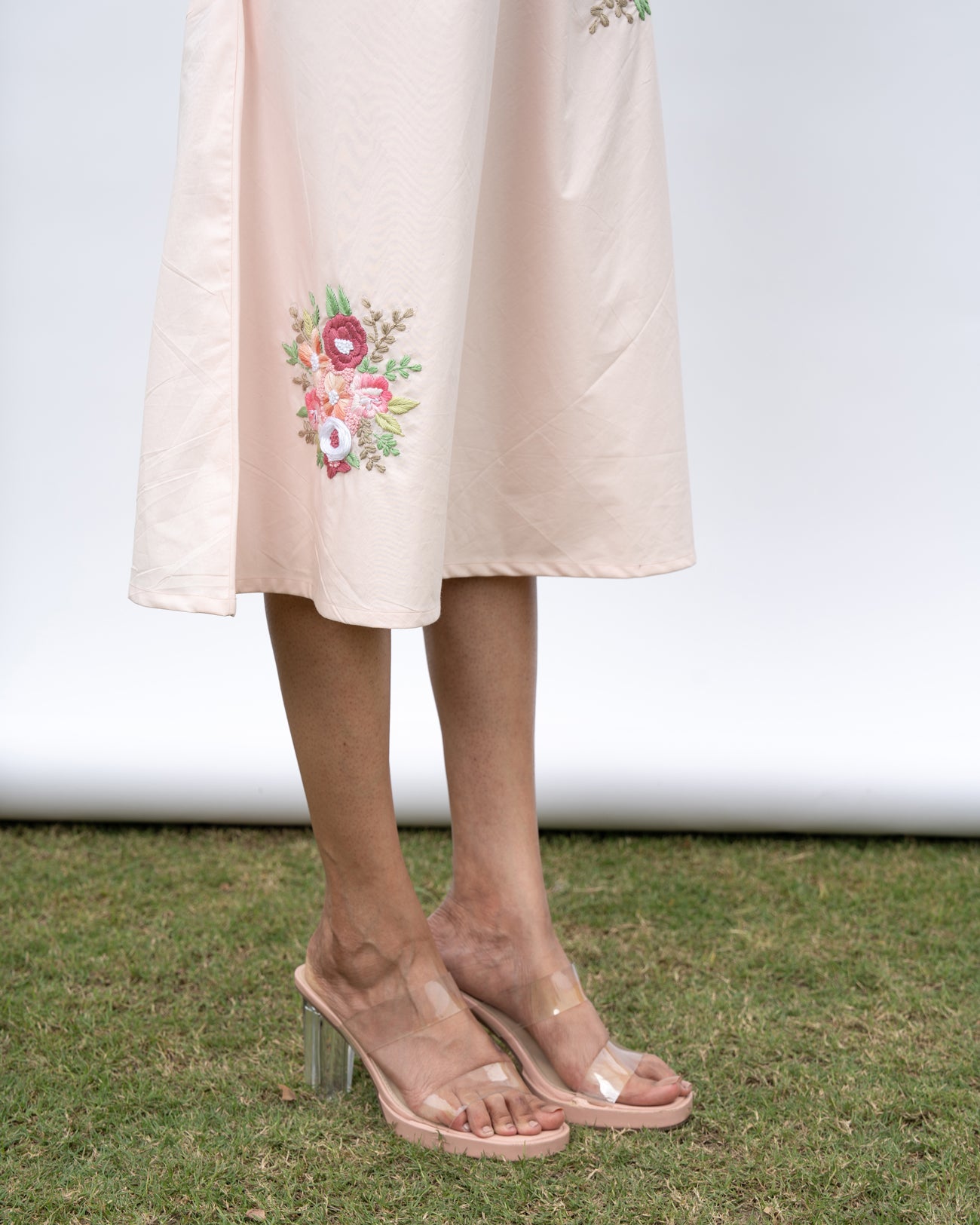 Taisha Hand-Embroidered Midi Dress